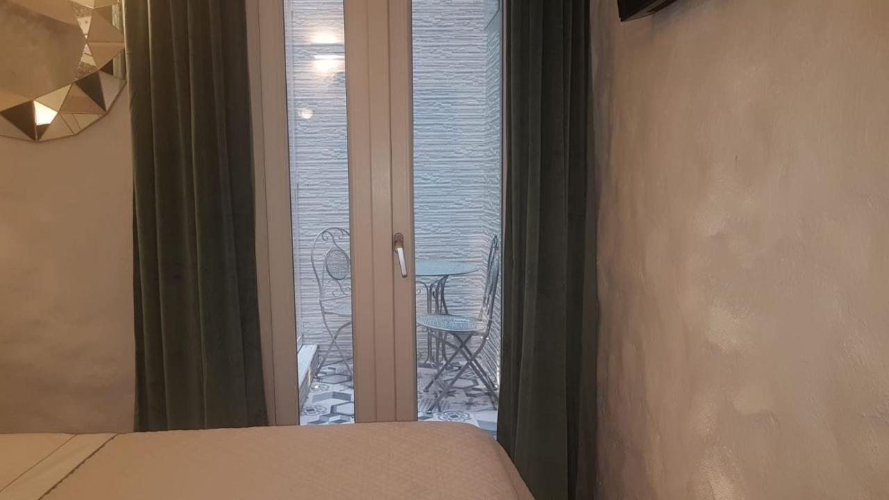 Room Del Giglio Bari Eksteriør bilde